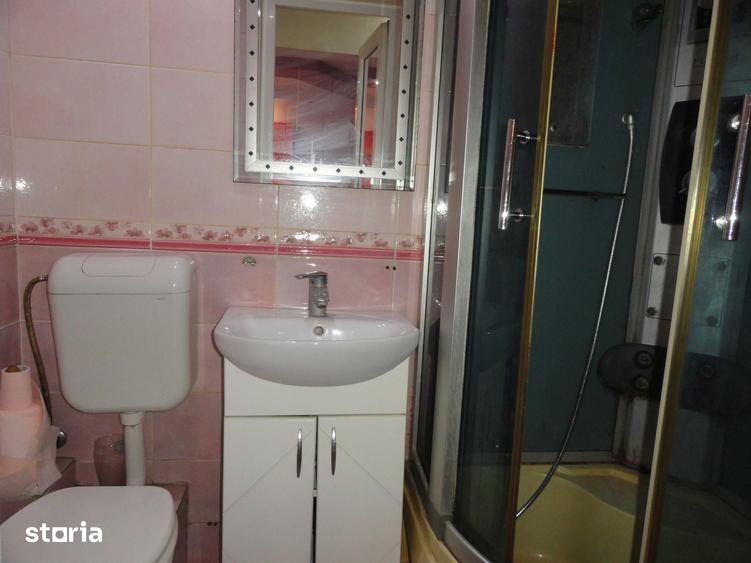 Garsonieră decomandată în Central
