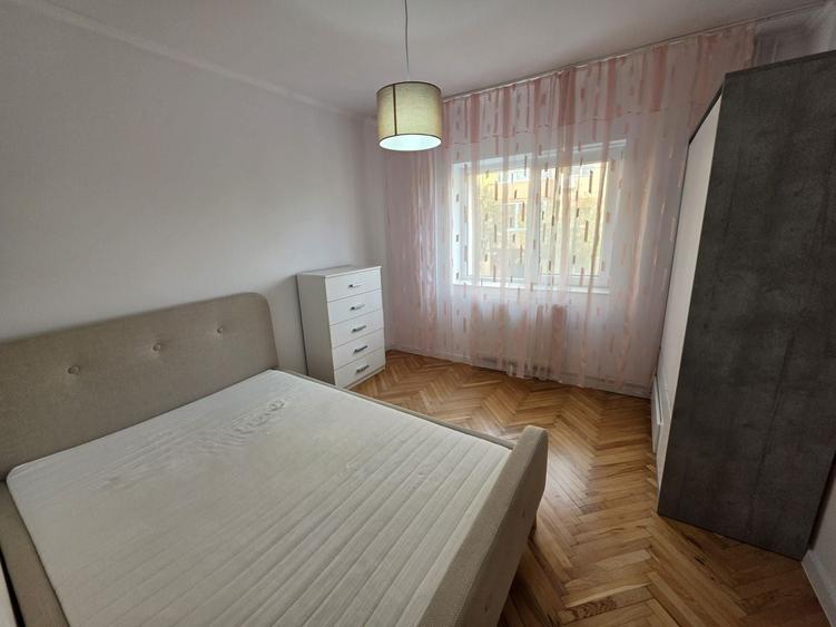 Apartament cu 3 camere semidecomandat, mobilat în Grigorescu