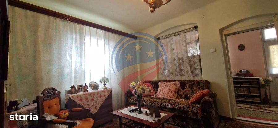 Casa parter cu teren generos de 595 mp, in ?imnicul de Jos Craiova - 8