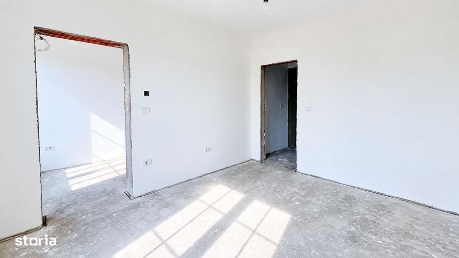 Casă cu 4 camere cu Teren 634 Mp în Ghiroda