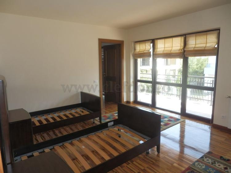 Vilă cu 6 camere in zona Iancu Nicolae - 9