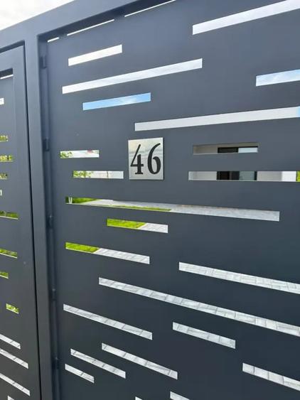 Casă cu 4 camere cu Teren 680 Mp în Periș