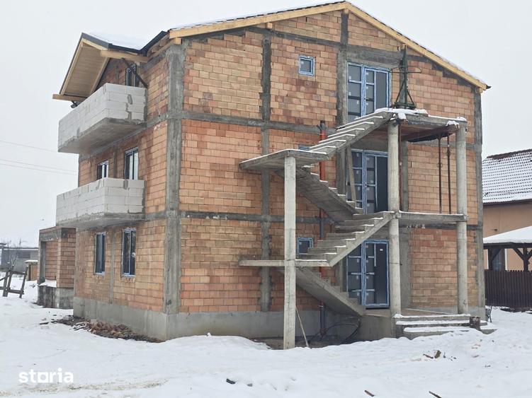 Apartament cu 2 camere decomandat în 7 Noiembrie