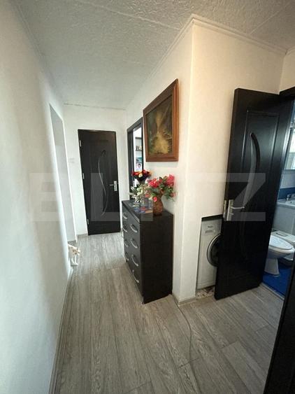 Apartament cu 3 camere decomandat, mobilat în Central