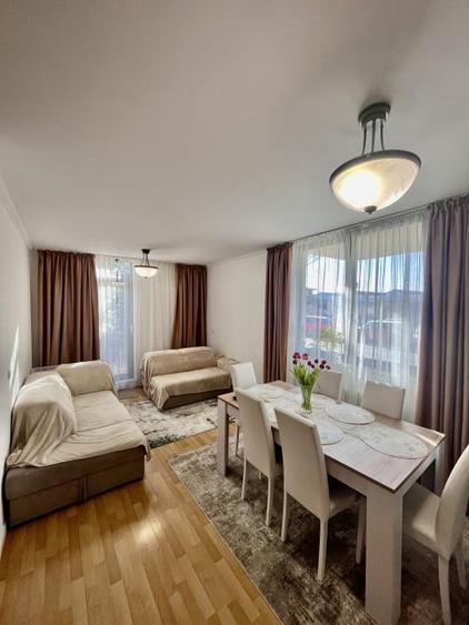 Apartament cu 3 camere decomandat, mobilat în Central