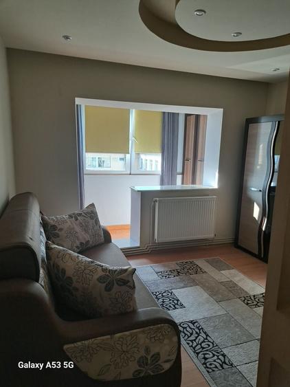 Apartament cu 2 camere decomandat în Livada