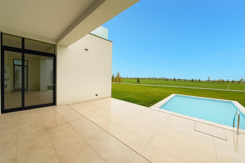 Luxury Villa National Golf & Country Club - 23