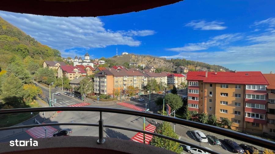 Apartament cu 3 camere în Valea Cetății
