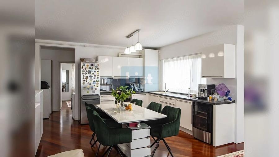 Apartament cu 2 camere semidecomandat în Borhanci