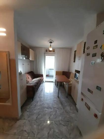 Apartament cu 2 camere decomandat în Gara