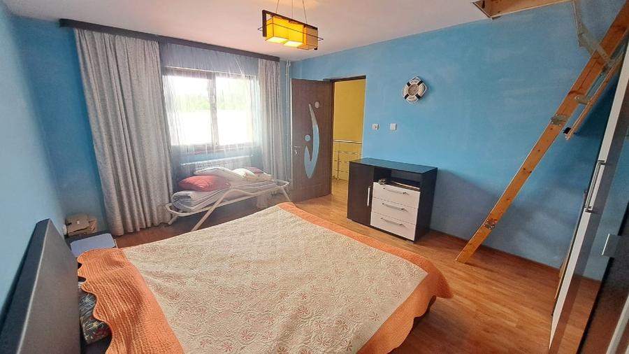 Casă individuală cu 5 camere cu Canalizare în Plantelor
