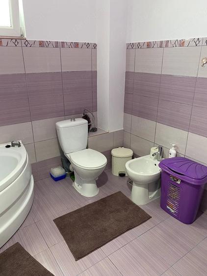 Casă cu Teren 2000 Mp în Pârscov