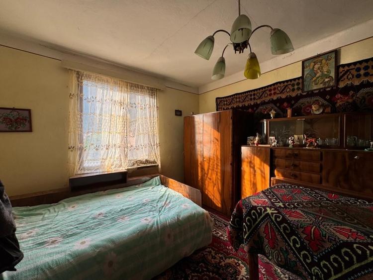 Casă individuală cu 3 camere cu Teren 385 Mp în Bran