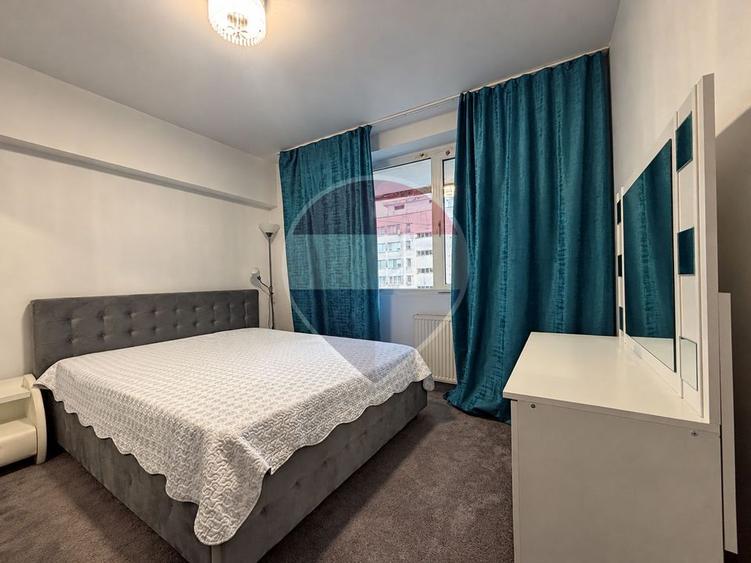 Apartament cu 3 camere decomandat, mobilat în Zețarilor