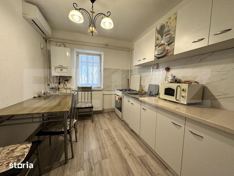 Apartament cu 2 camere decomandat, mobilat în Rovine