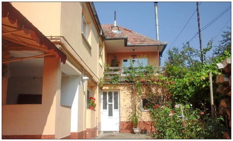 Casă individuală cu 6 camere cu Canalizare în Carierei