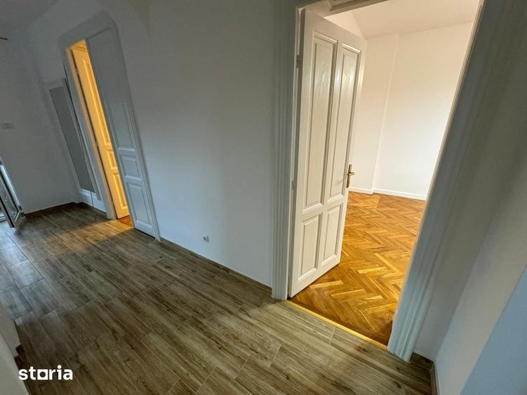Casă cu 5 camere cu Teren 200 Mp în Cotroceni