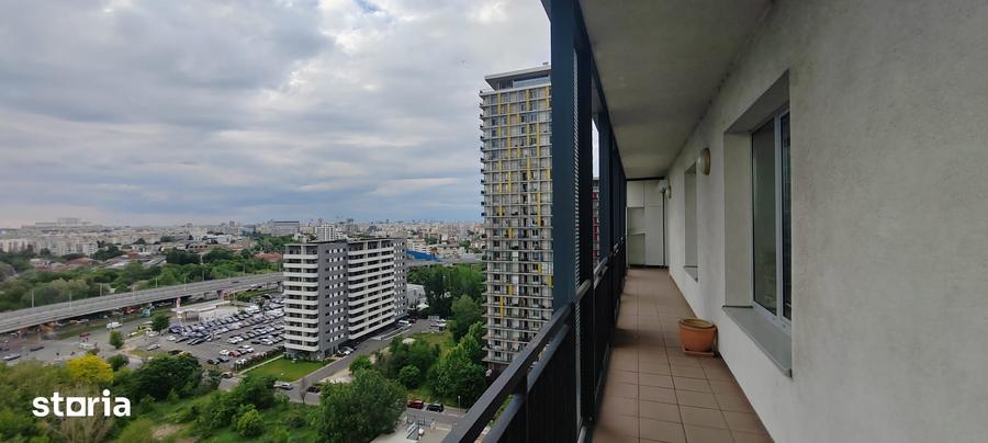 Apartament cu 3 camere, mobilat în Berceni