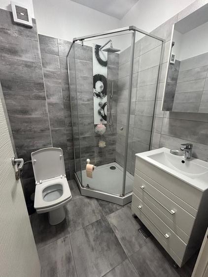 Apartament 3 camere cu curte - 8
