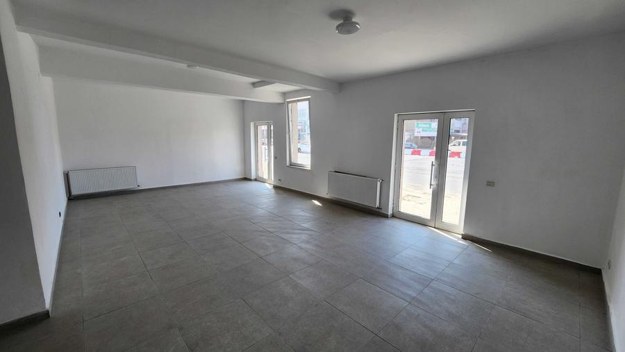 Spațiu comercial, de 65 mp, în Vladimirescu