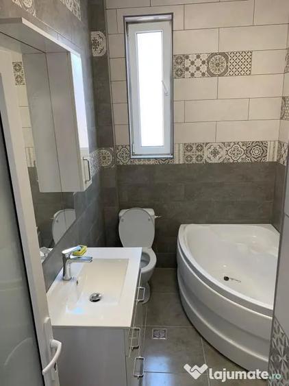 Casa cu destinatie comerciala 335 mp - 2