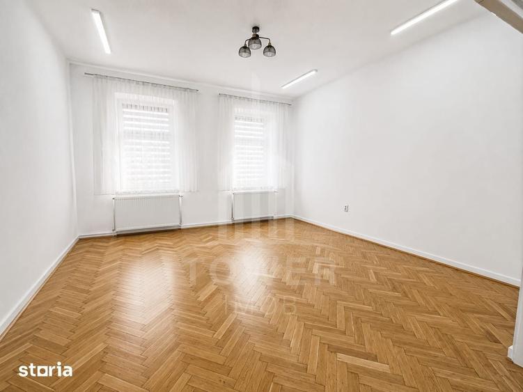Casă cu 4 camere cu Teren 50 Mp în Ultracentral