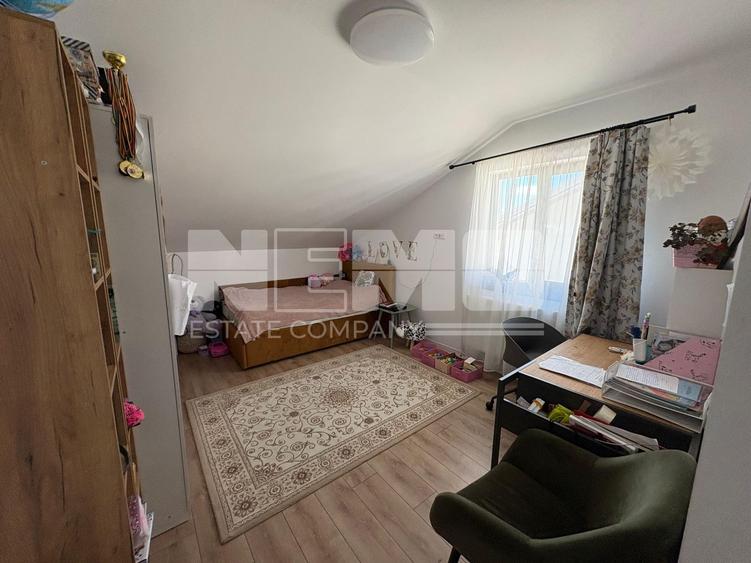 Apartament cu 3 camere decomandat, mobilat în Burdujeni