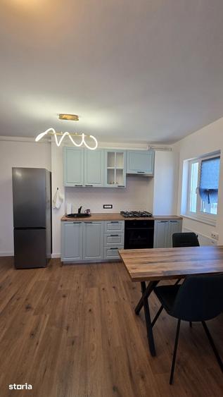 Apartament cu 2 camere în Apărătorii Patriei