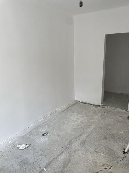 Casă cu 3 camere în Central