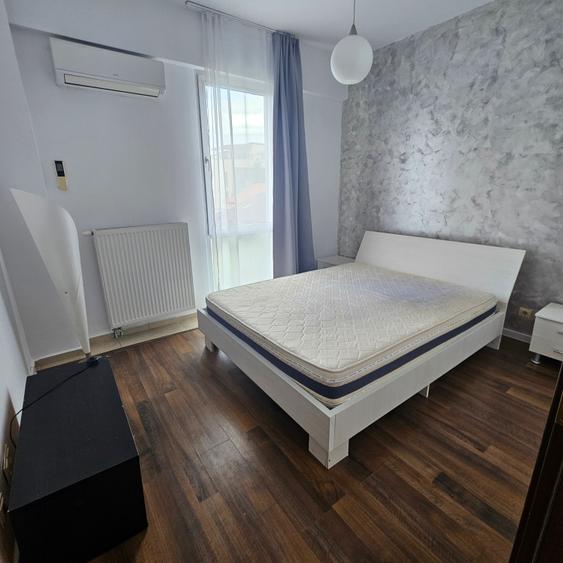 Apartament cu 2 camere decomandat în Pipera
