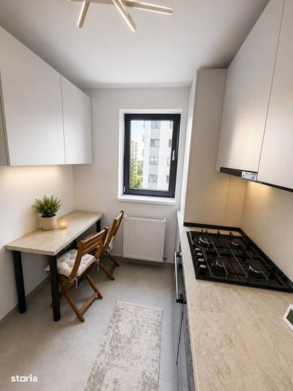 Apartament cu 2 camere decomandat în Titan