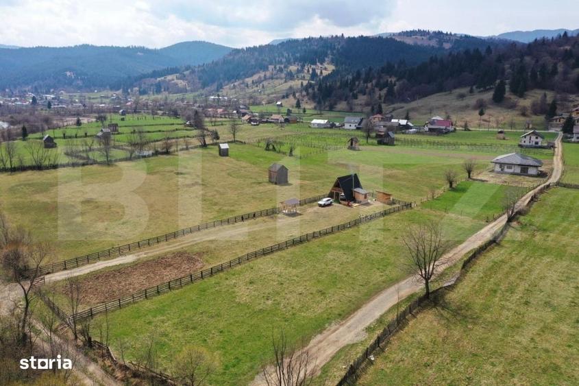 Casă cu 4 camere cu Teren 2000 Mp în Vama