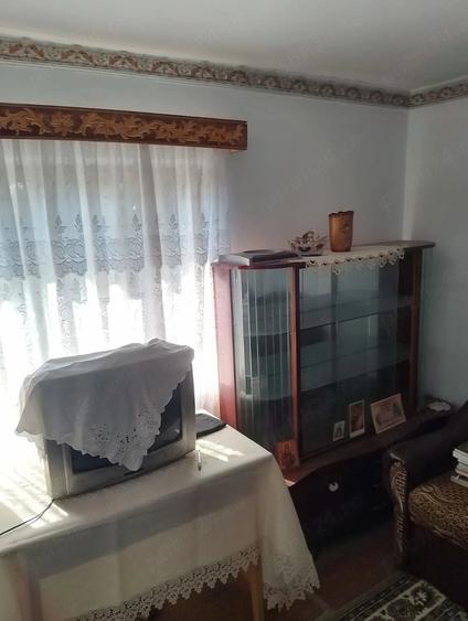 Casă cu 3 camere cu Teren 789 Mp în Starchiojd