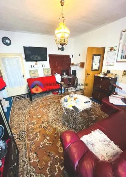 Casă cu 5 camere cu Teren 2562 Mp în Bodești