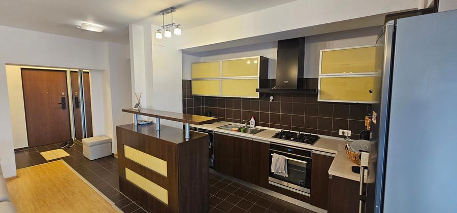 Apartament cu 3 camere decomandat, mobilat în Barbu Văcărescu