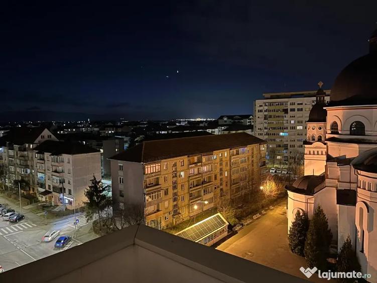 Aparatament cu 2 camere total decomandat pe Bdul Mihai Viteazul langa Catedrala - 1