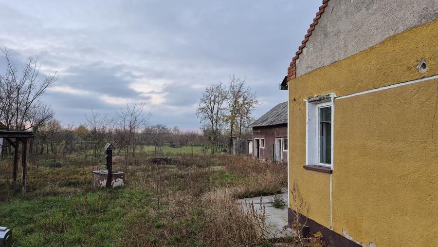 Casă cu 4 camere în Central