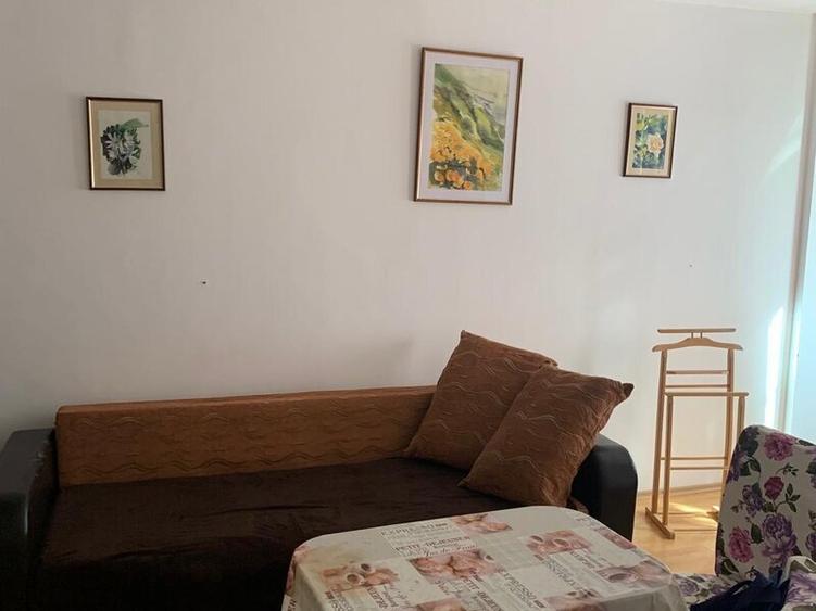 Garsonieră decomandată în Drumul Taberei