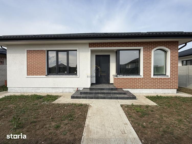 Casă cu 4 camere cu Teren 500 Mp în Dragomirești-Vale
