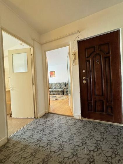 Apartament cu 2 camere decomandat, mobilat în Mioriței