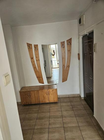 Apartament cu 2 camere decomandat în Tudor