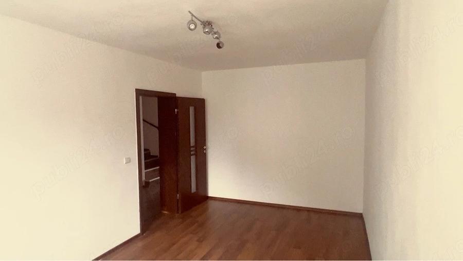 Casă cu 4 camere cu Teren 176 Mp în Șelimbăr