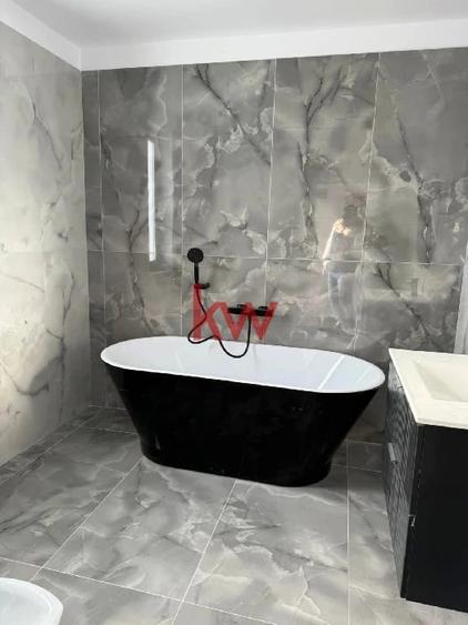 Casă individuală cu 4 camere cu Canalizare în Valea Lupului