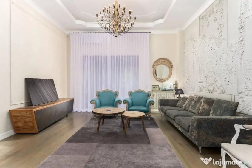Apartament cu 4 camere decomandat în Dacia