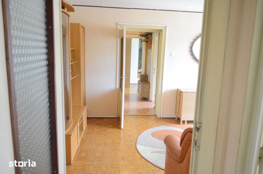 De inchiriat apartament ultracentral cu garaj - 4