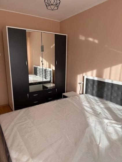 Inchiriez apartament 4 camere 100 mp Str. Ecaterina Teodoroiu nr. 9 - 5