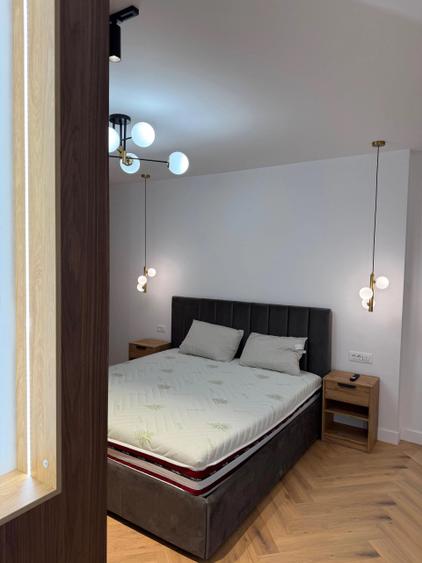 Apartament cu 2 camere semidecomandat în Universității