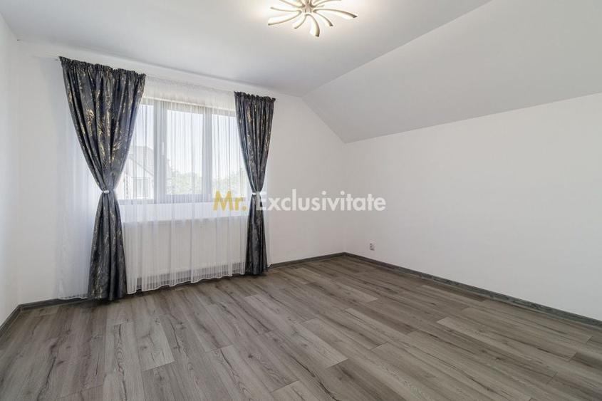 Casă cu 5 camere cu Teren 457 Mp în Dobreni