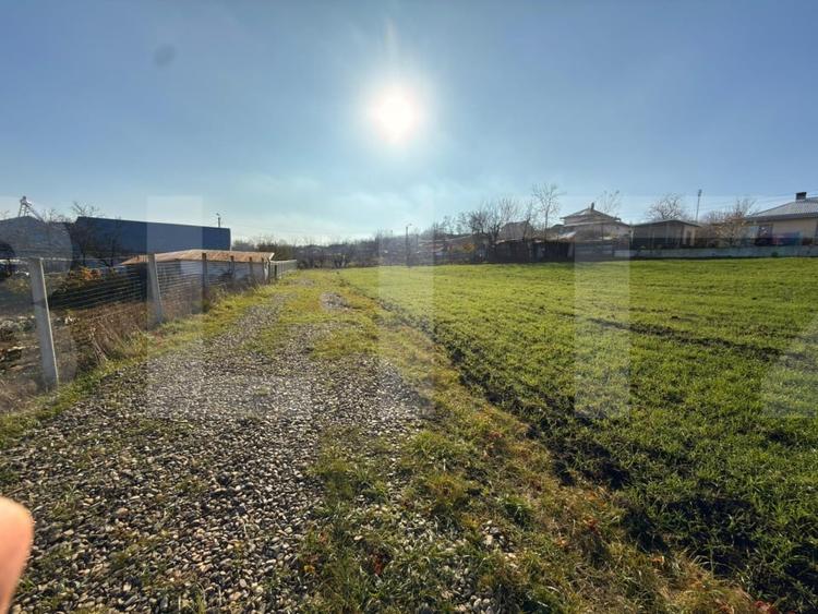 Teren Construcții intravilan de 520 mp, în Nord