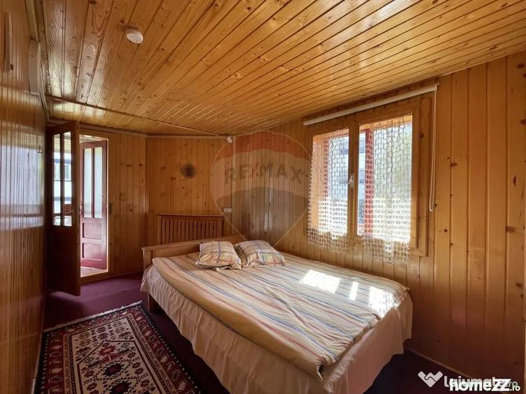 Casă cu 4 camere cu Teren 360 Mp în Central